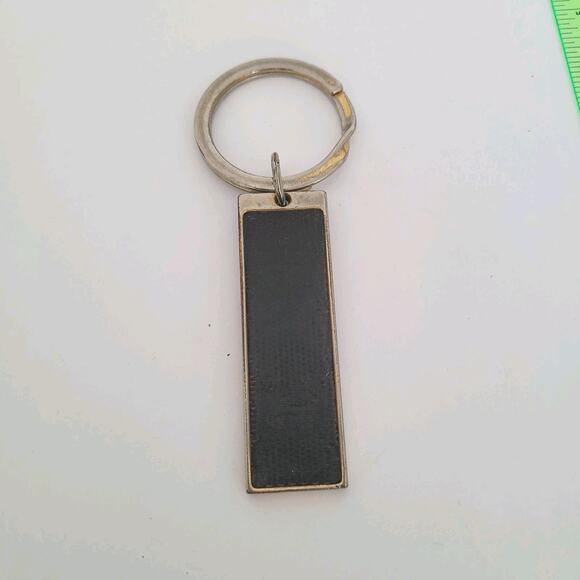 Gucci Key Chain Ring Fob Ring Charm Plate Black Silver Small Keychain Metal Logo - Picture 1 of 7